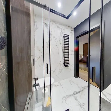 شقة Premium Czysta